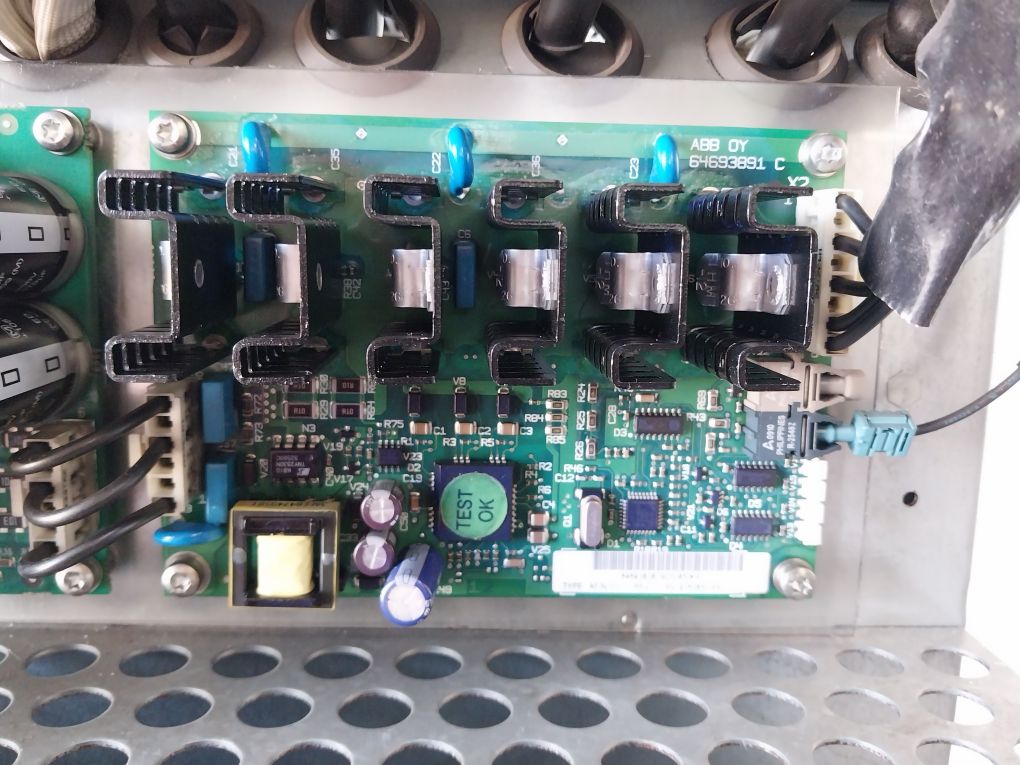 Abb Acs800-104-0580-7+C126+E205+V991 1000A