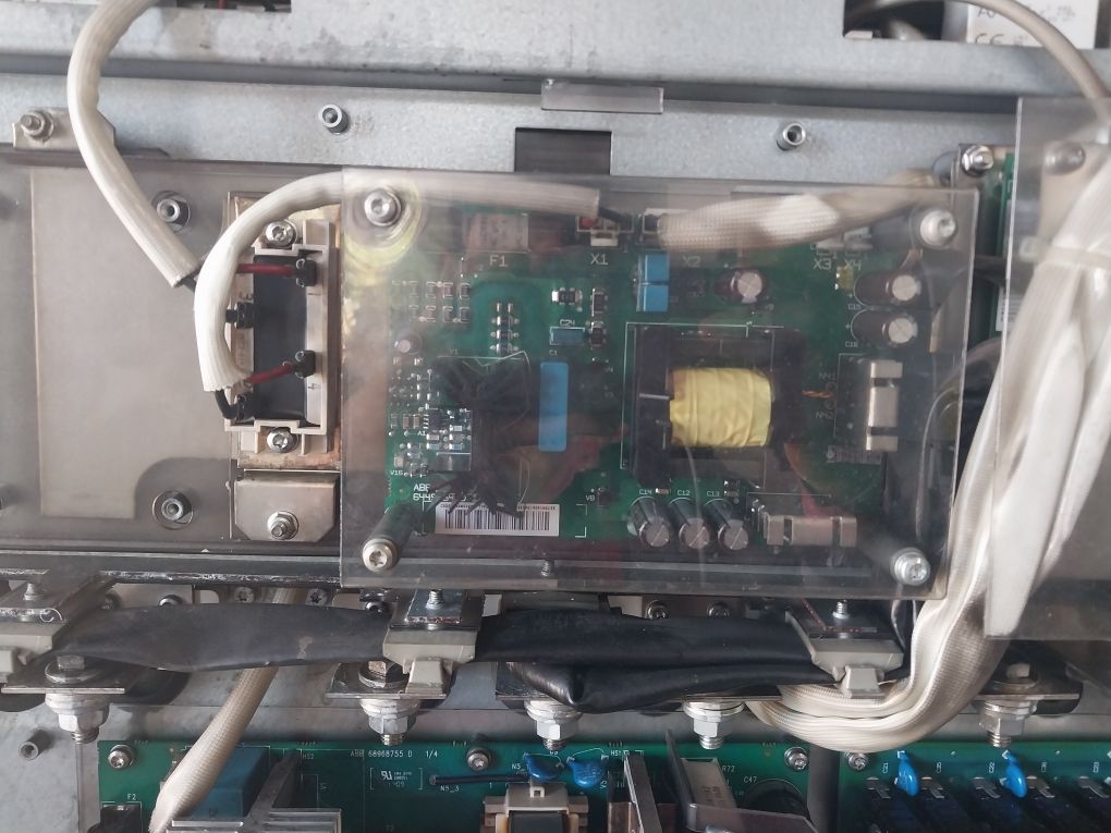 Abb Acs800-104-0580-7+C126+E205+V991 Fr4