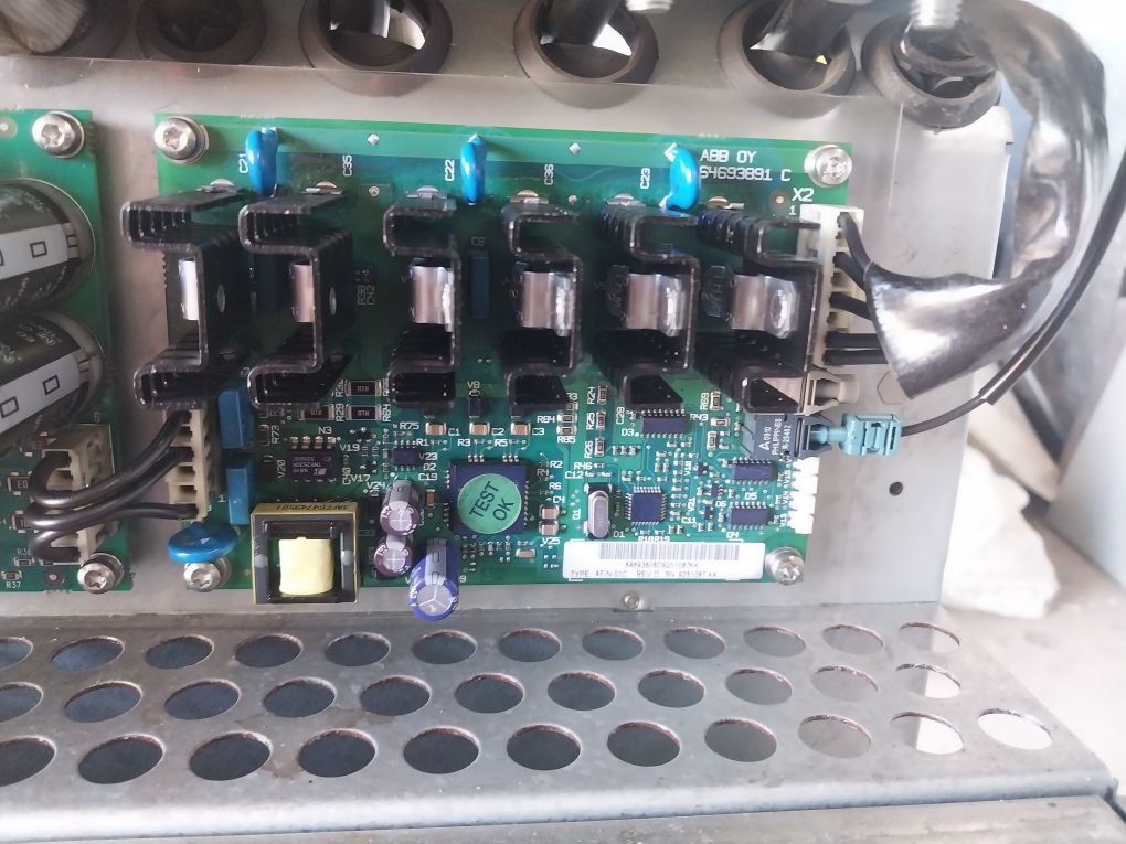 Abb Acs800-104-0580-7+C126+E205+V991 Fr4