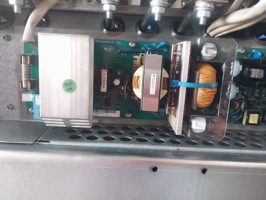 Abb Acs800-104-0580-7+C126+E205+V991 94V