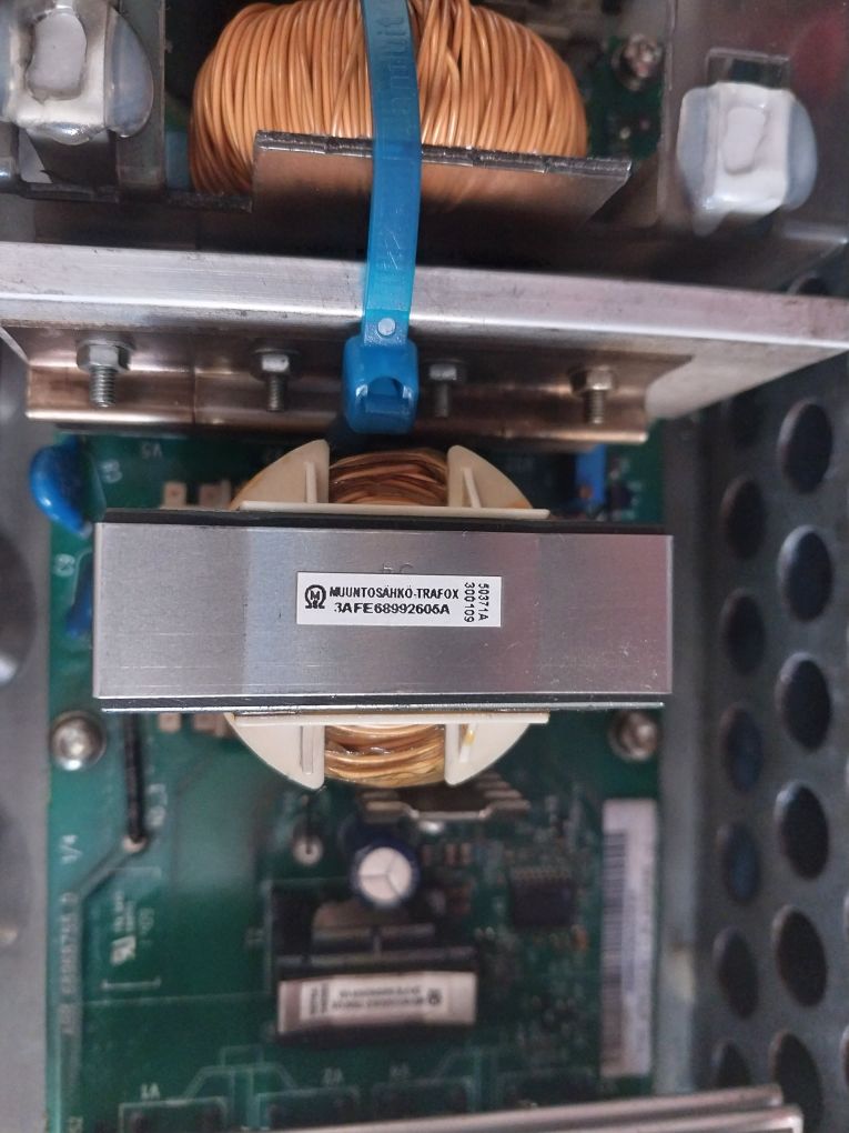 Abb Acs800-104-0580-7+C126+E205+V991 94V