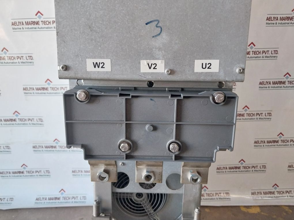 Abb Acs800-104-0580-7+C126+E205+V991 94V