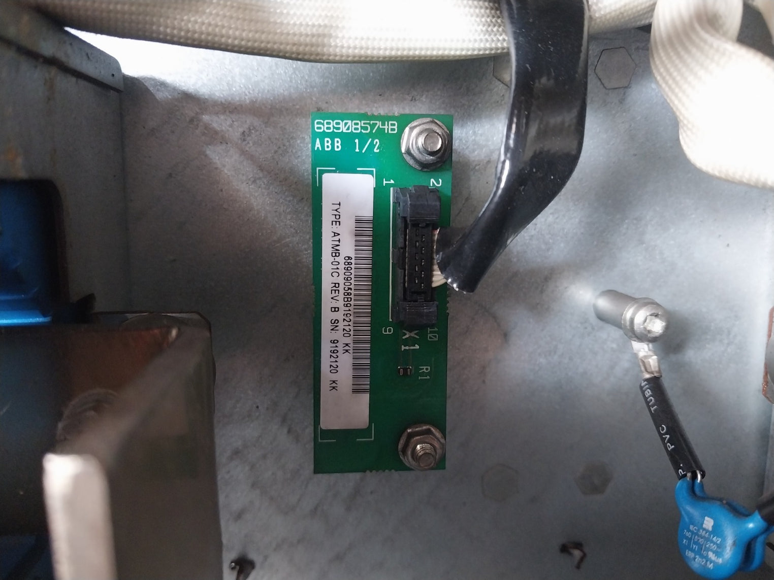 Abb Acs800-104-0580-7+C126+E205+V991 300 Hz