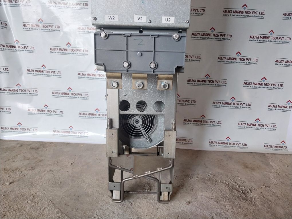 Abb Acs800-104-0580-7+C126+E205+V991 690 V