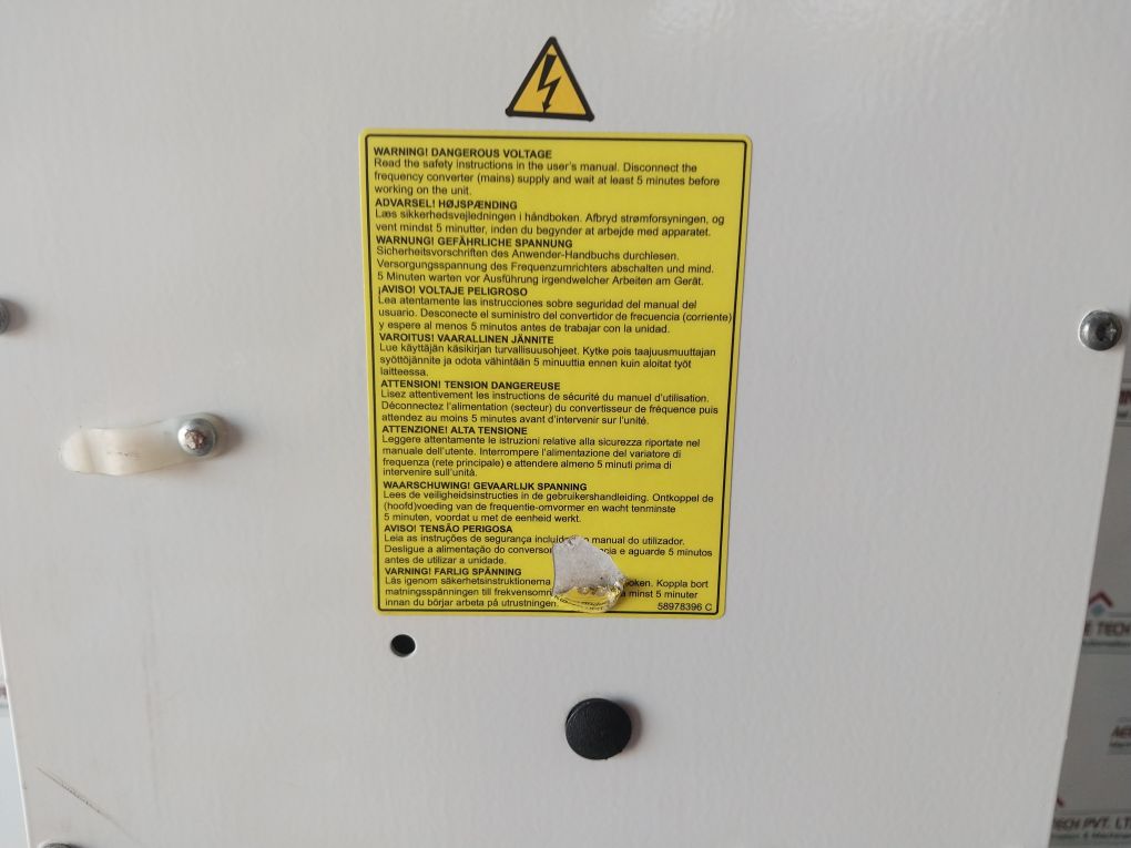 Abb Acs800-104-0580-7+E205+V991 400 A