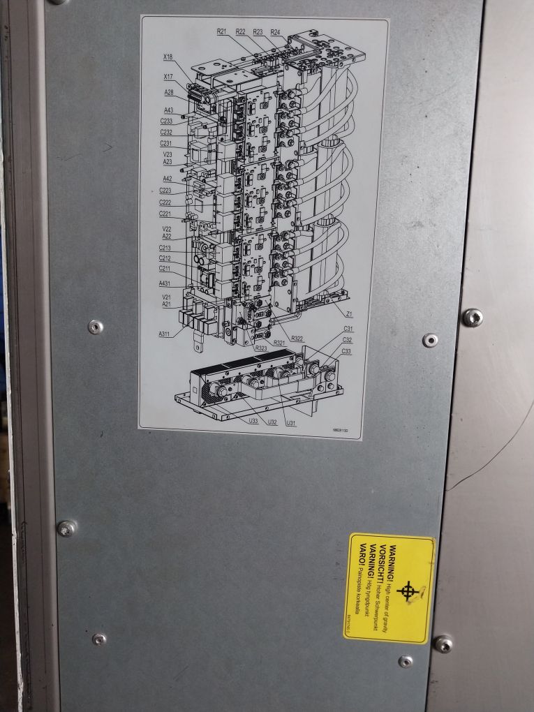 Abb Acs800-104Lc-0700-7+E205