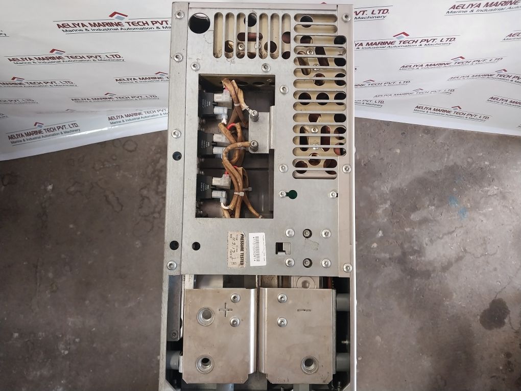 Abb Acs800-104Lc-0700-7+E205+Q950