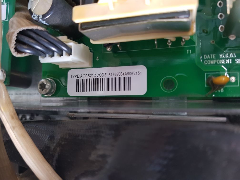 Abb Acs800-104Lc-0700-7+E205+Q950 Inverter Module (Not Working)