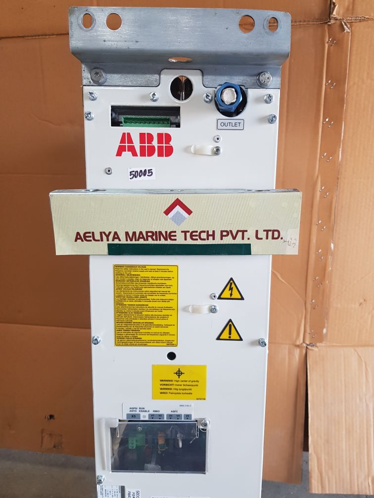 Abb Acs800-104Lc-0700-7+E205+Q950 Inverter Module (Not Working)