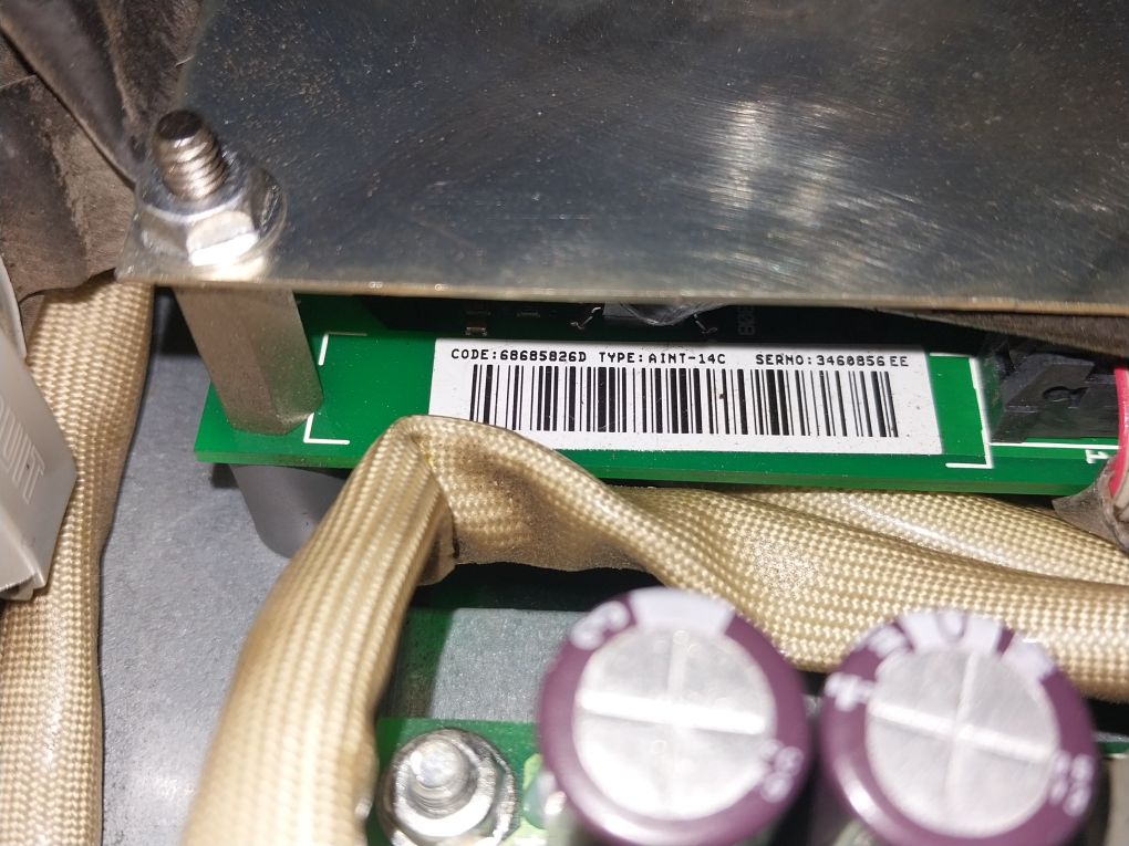 Abb Acs800-104Lc-0700-7+E205+Q950 583 A