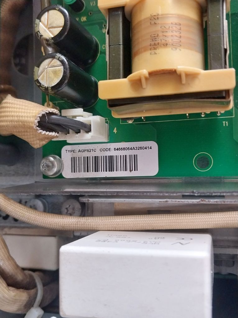 Abb Acs800-104Lc-0700-7+E205+Q950 583 A