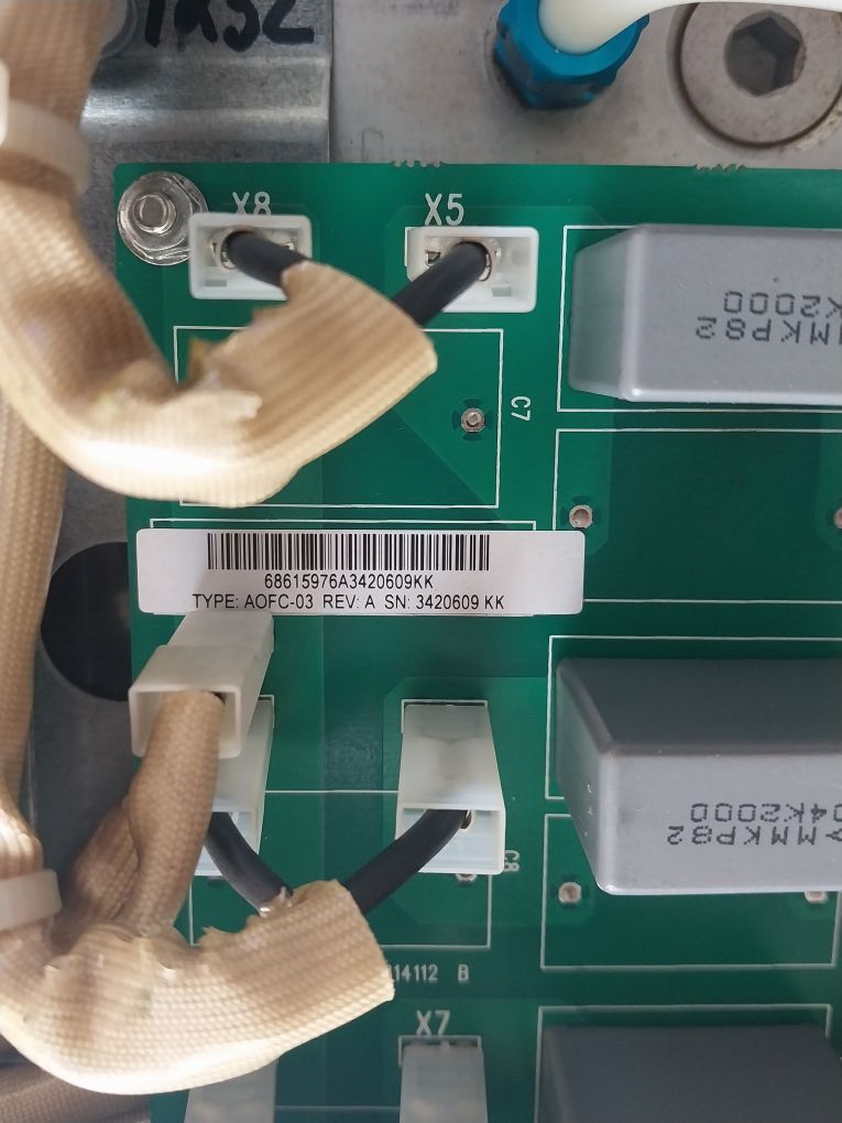 Abb Acs800-104Lc-0700-7+E205+Q950 583 A