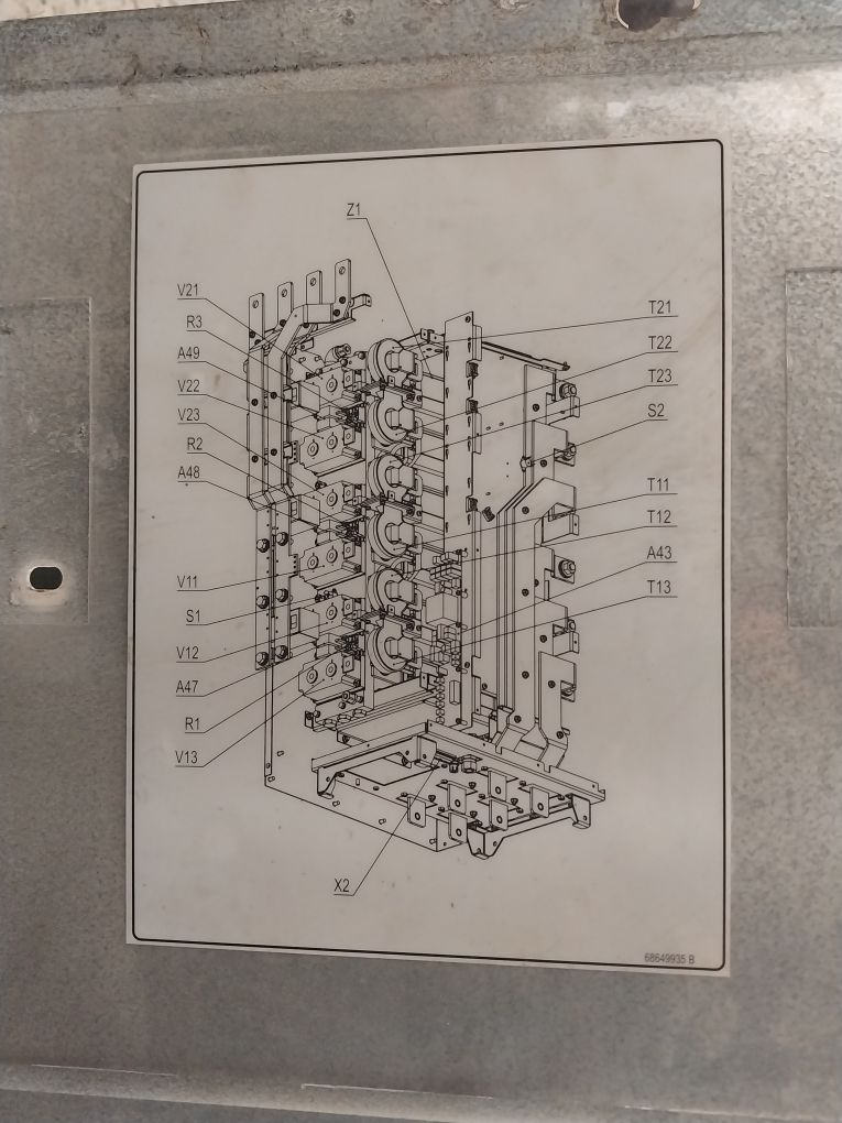 Abb Acs800-704Lc-2150-7 94V 63 Hz