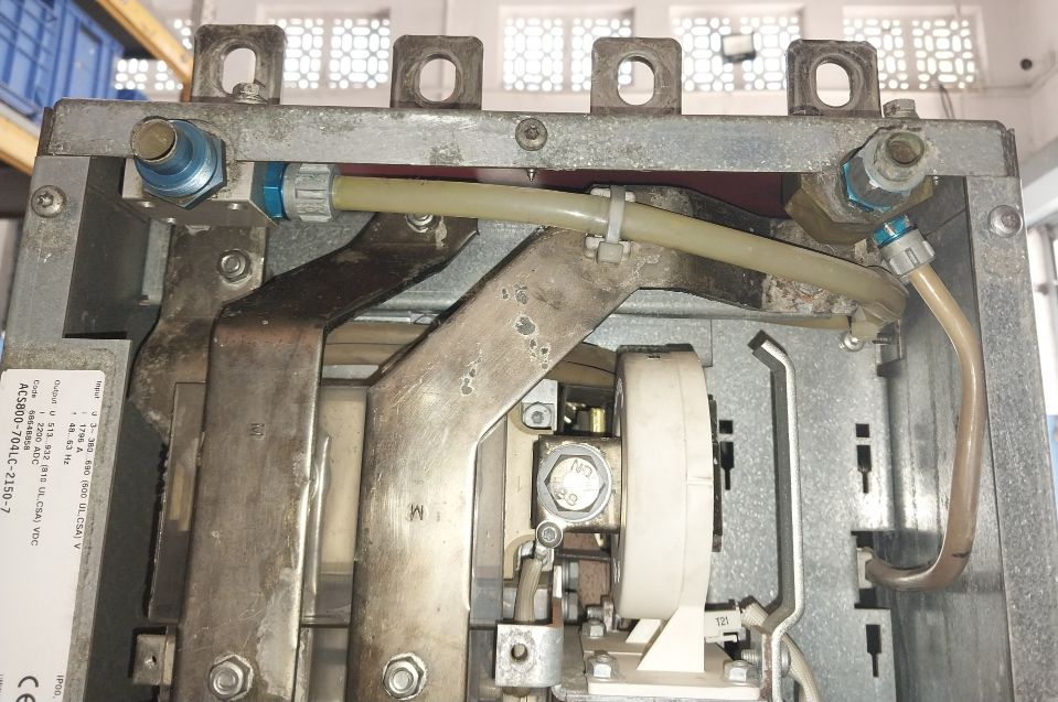 Abb Acs800-704Lc-2150-7 94V 63 Hz