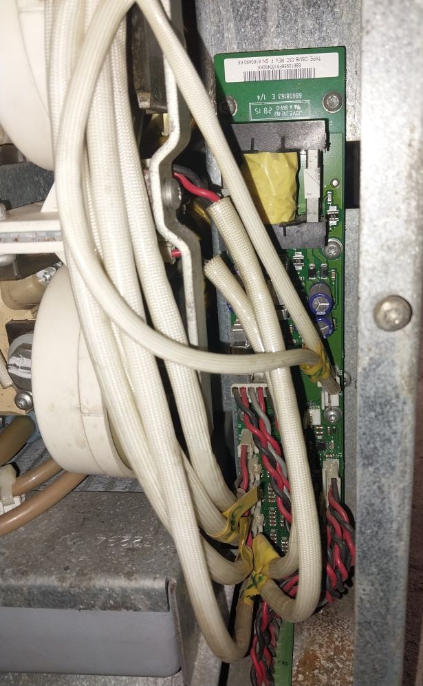 Abb Acs800-704Lc-2150-7 94V 63 Hz