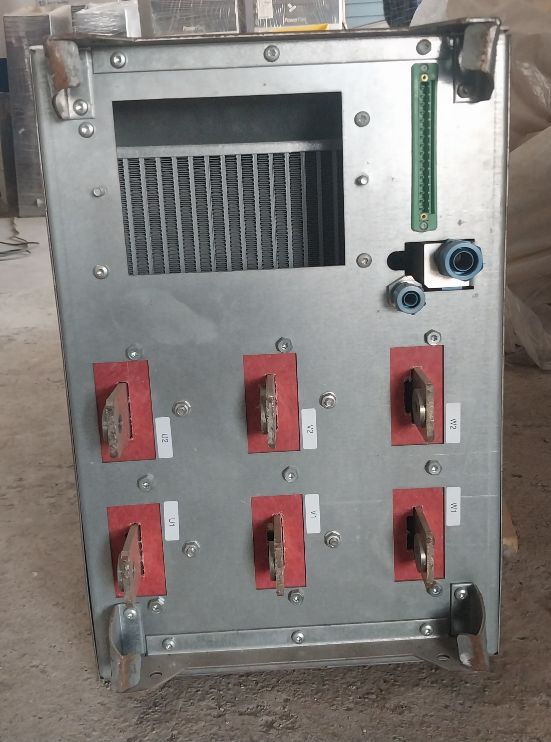 Abb Acs800-704Lc-2150-7 2200 Adc
