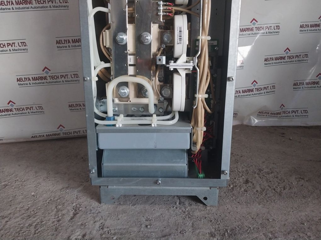 Abb Acs800-704Lc-2150-7 2200 Adc