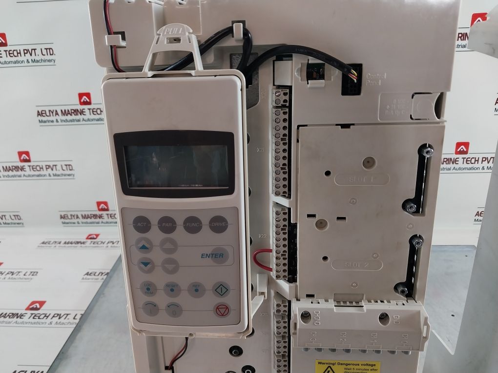 Abb Acs800-u1-0030-5+L503+P901 Variable Frequency Drive Ip21,Ul Type 1