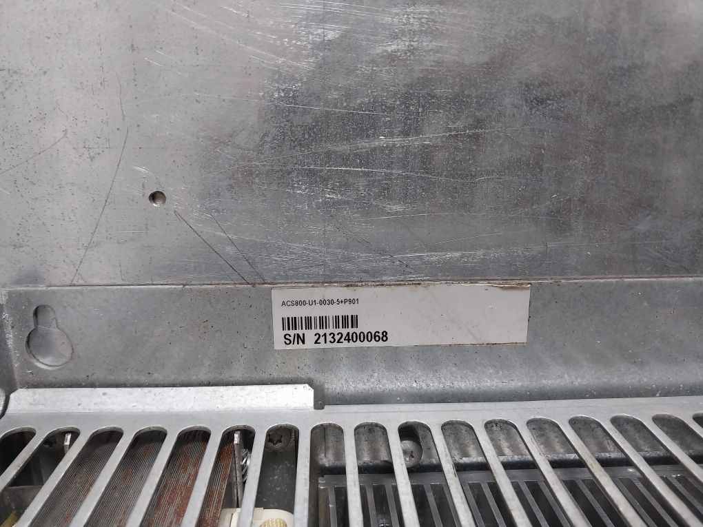 Abb Acs800-u1-0030-5+P901 Enclosed Variable Frequency Drive 380..500Vac