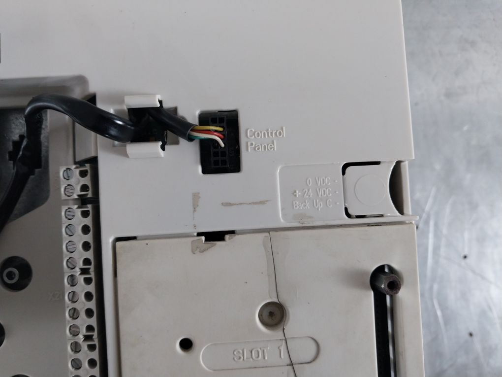 Abb Acs800-u1-0030-5+P901 Enclosed Variable Frequency Drive 380..500Vac