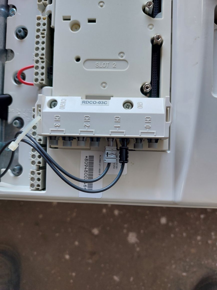 Abb Acs800-u11-0020-5 Drive Control Panel