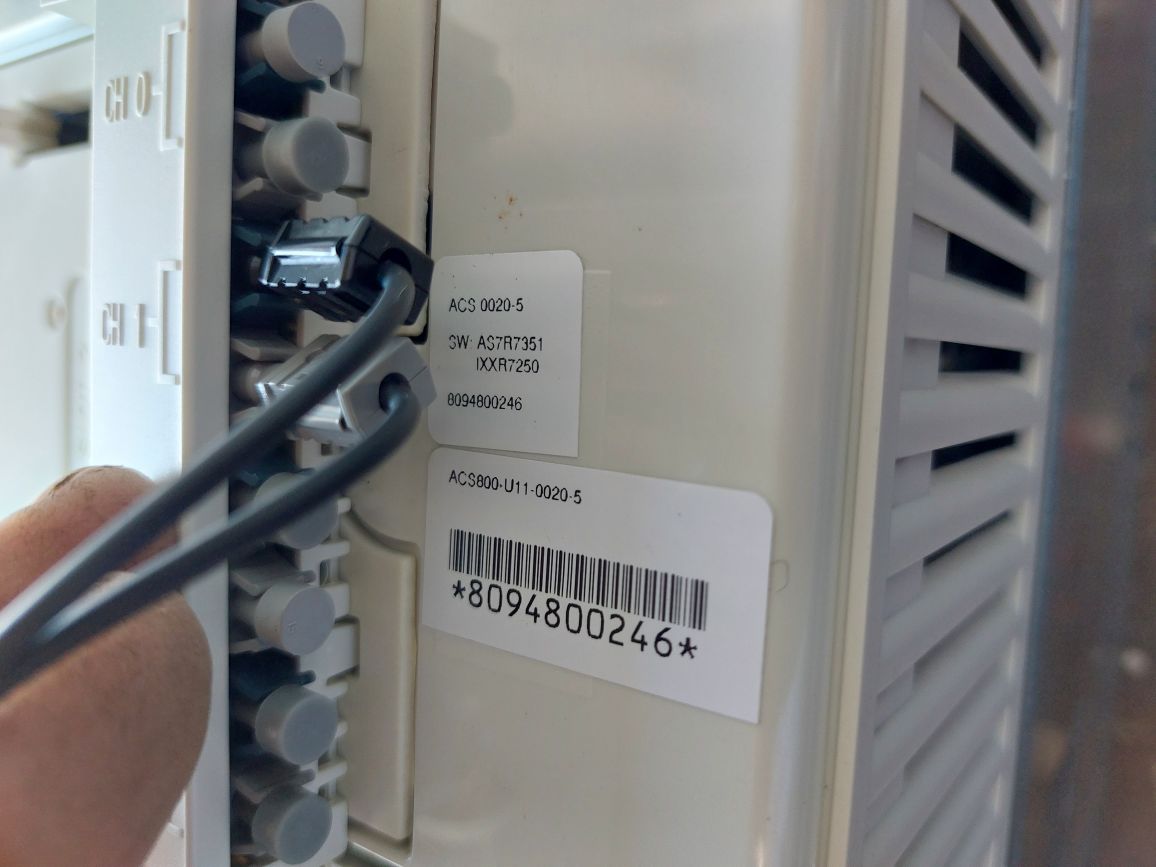 Abb Acs800-u11-0020-5 Drive Control Panel