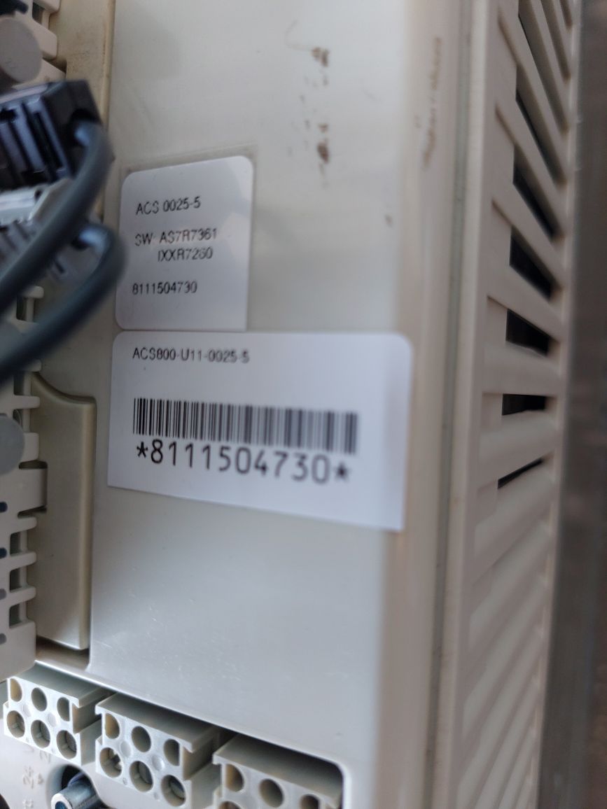 Abb Acs800-u11-0025-5 Drive Control Panel