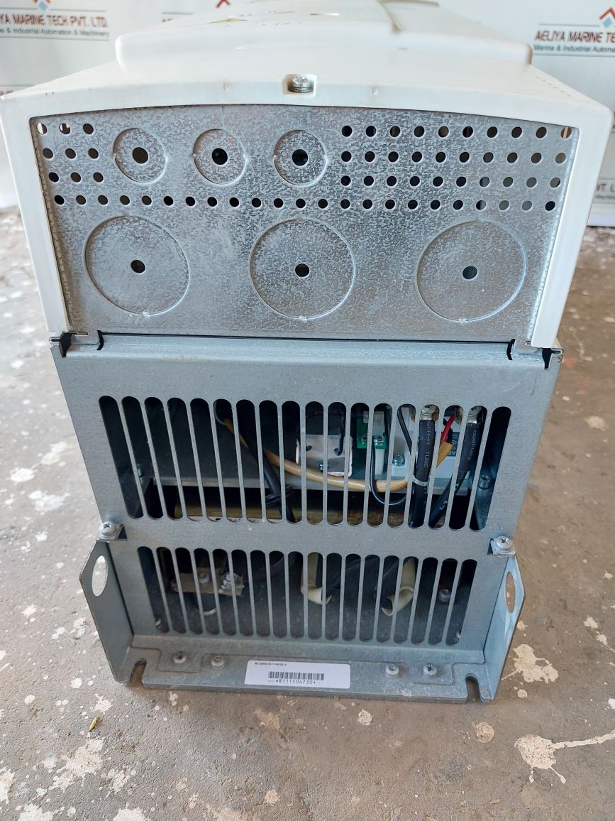 Abb Acs800-u11-0025-5 Drive Control Panel