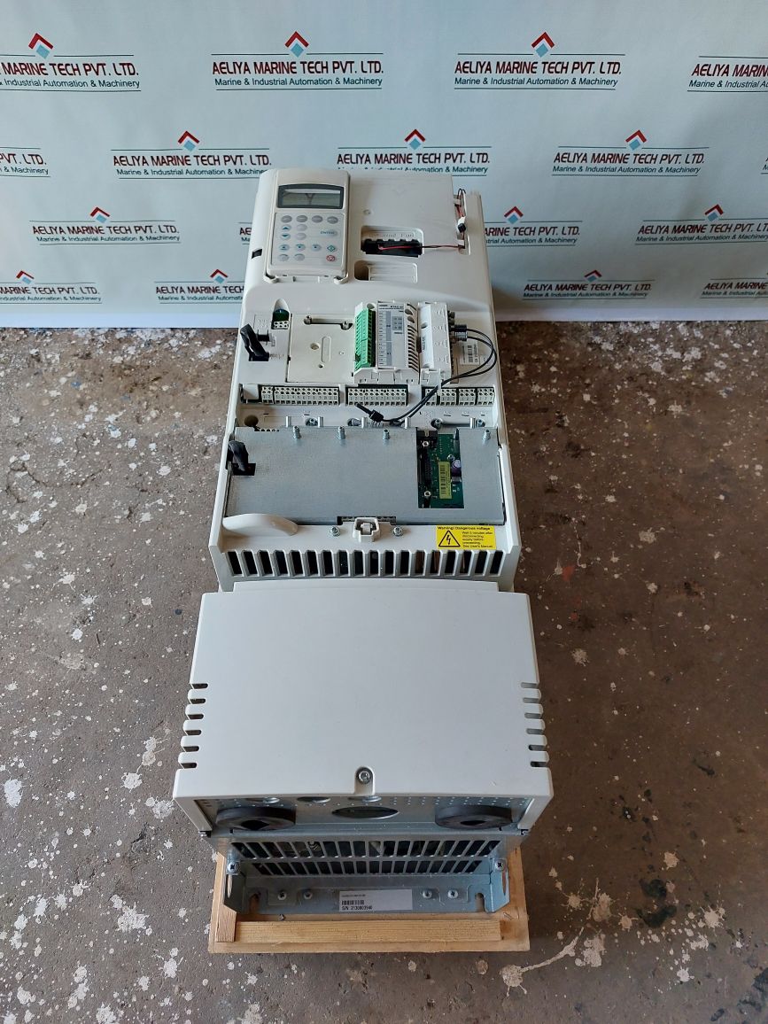Abb Acs800-u11-0025-5+L502 Drive Control Panel