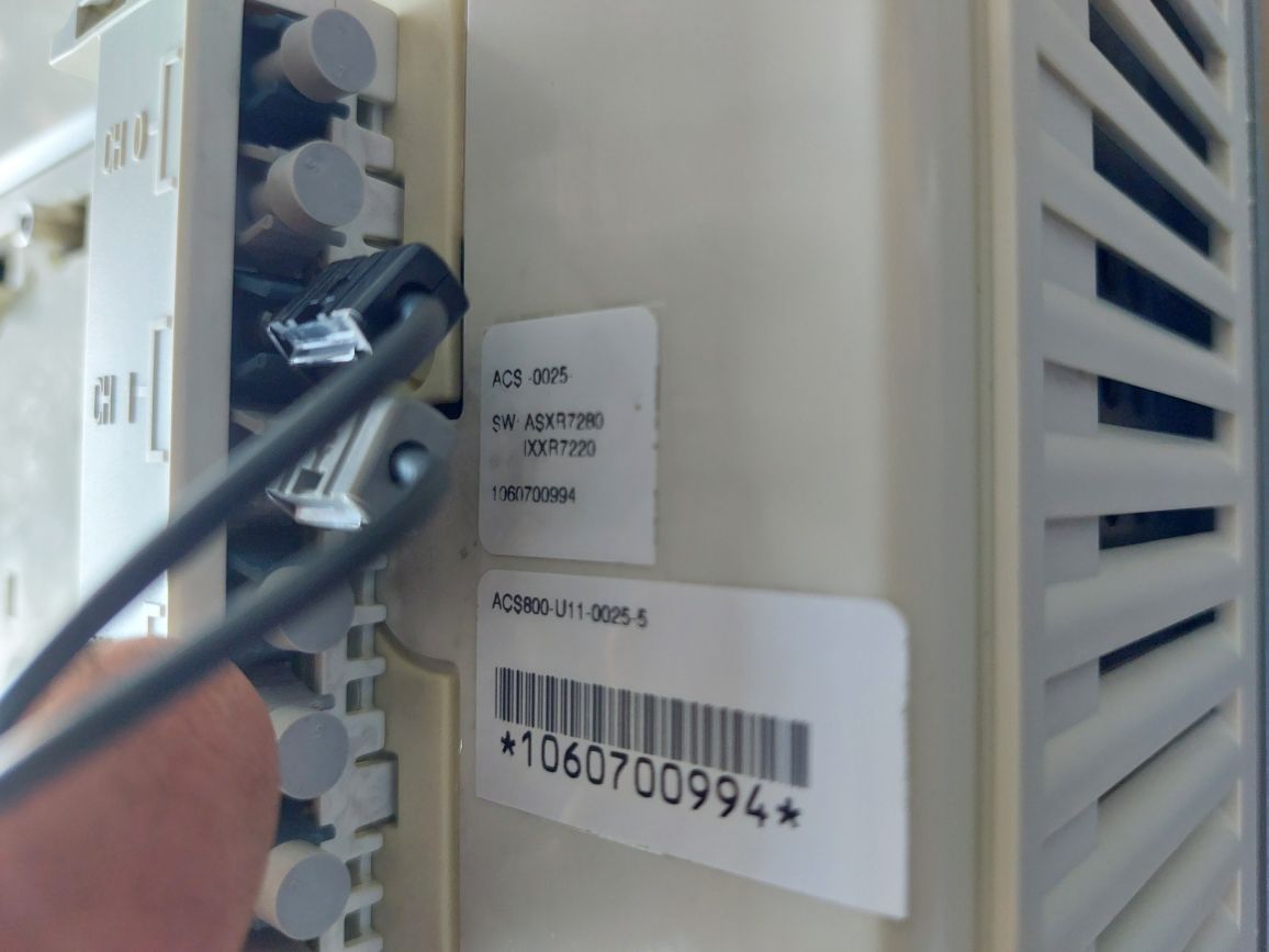 Abb Acs800-u11-0025-5 Trafotek Insulation Drive Control Panel