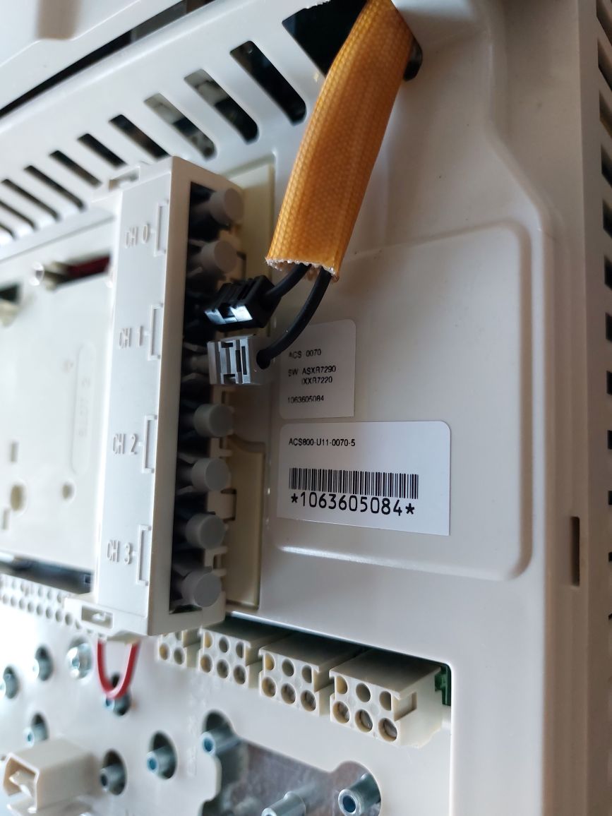 Abb Acs800-u11-0070-5 Drive Control Panel