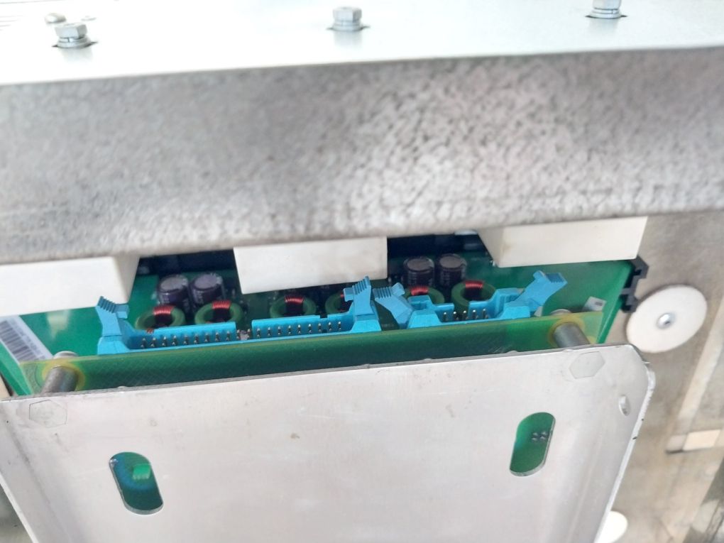 Abb Acw6345145600000300902 Multidrive Module Acs600