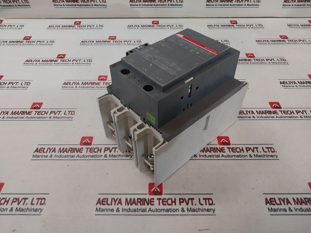 Abb Af400-30 Contactor 550A 600V Ac