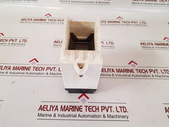 Abb Arc Chute Interruttore-circuit-breaker 239399 R 001
