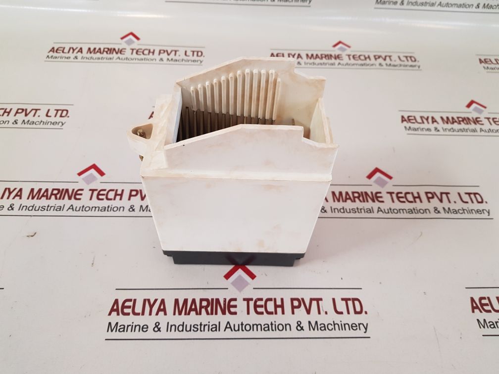 Abb Arc Chute Interruttore-circuit-breaker 239399 R 001