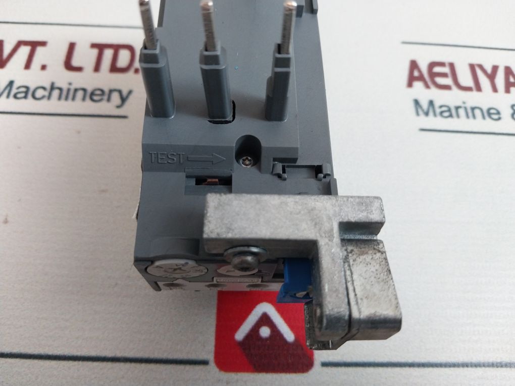 Abb Ca5-01 Contactor,Ta525 Du Relay With Cal5-11 Auxiliary Contact Block Set