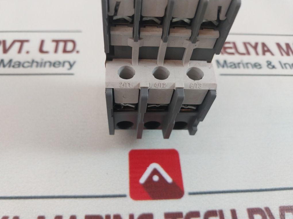 Abb Cal5-11 Contactor ,Ta25 Du Relay With Ca5 Auxiliary Contact Block Set