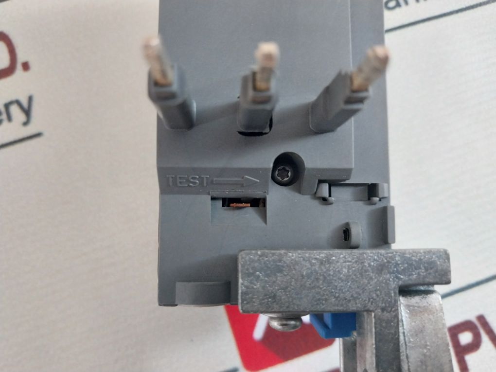 Abb Cal5-11 Contactor ,Ta25 Du Relay With Ca5 Auxiliary Contact Block Set