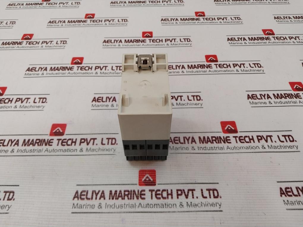 Abb Cm-iwn-ac Monitoring Relay 1Svr450075R0000 250V 50/60Hz