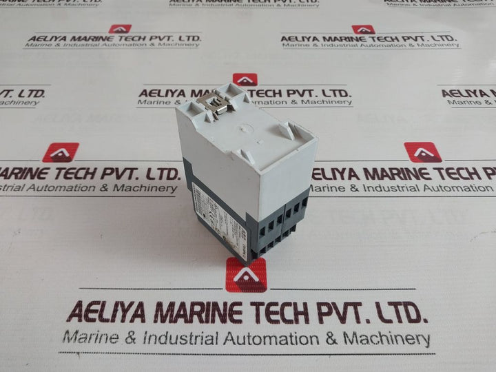 Abb Cm-mpn.52 Multifunction 3 Phase Rms Monitoring Relay 1Svr650487R8300