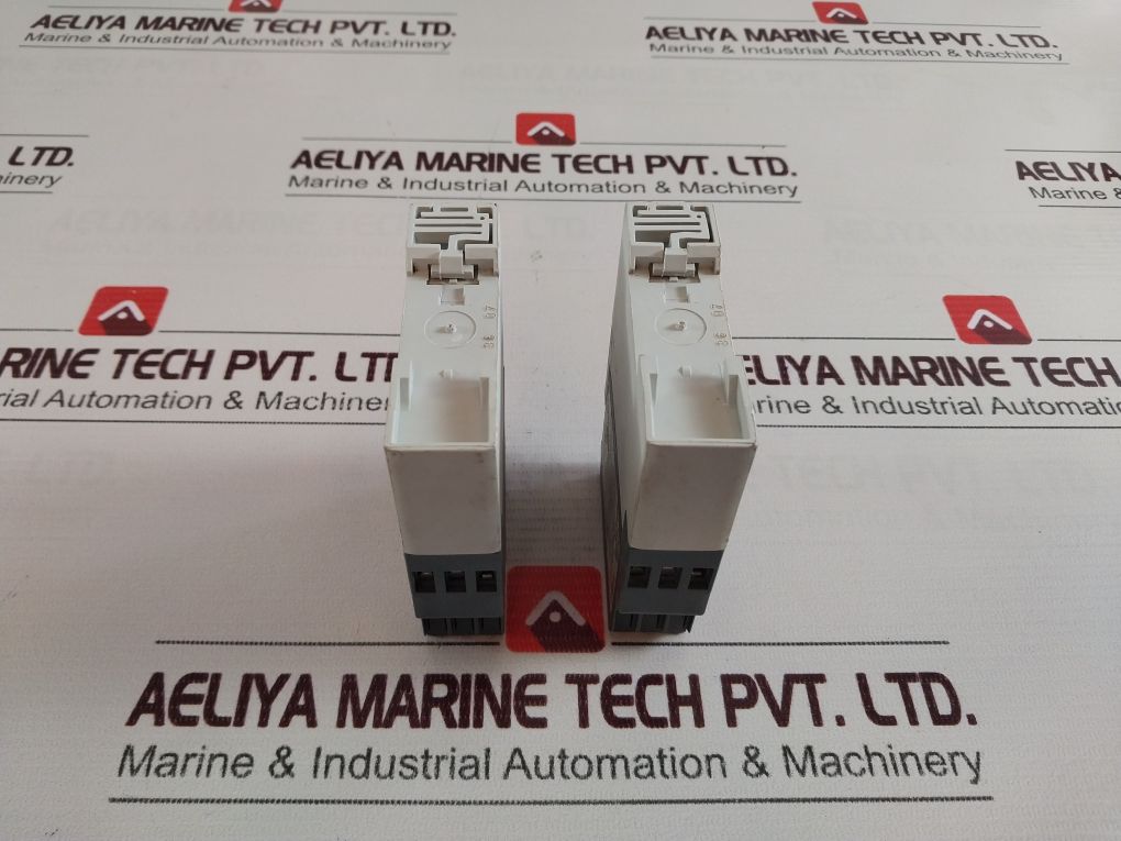 Abb Cm-srs.22 Current Monitor Relay 1Svr430841R1500