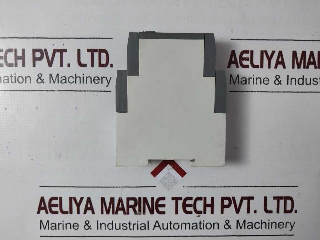 Abb Cm-tcs.22S Multifunction Temperature Monitoring Relay 1Svr730740R9200