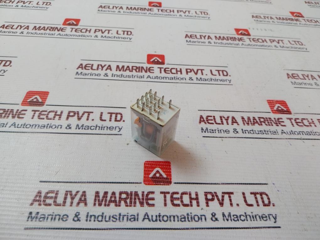 Abb Cr-m110Dc4L Plug-in Intermediate Relay 1Svr405613R8100