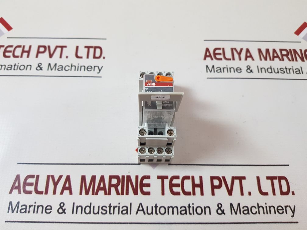 Abb Cr-m4Ss Relay With Socket