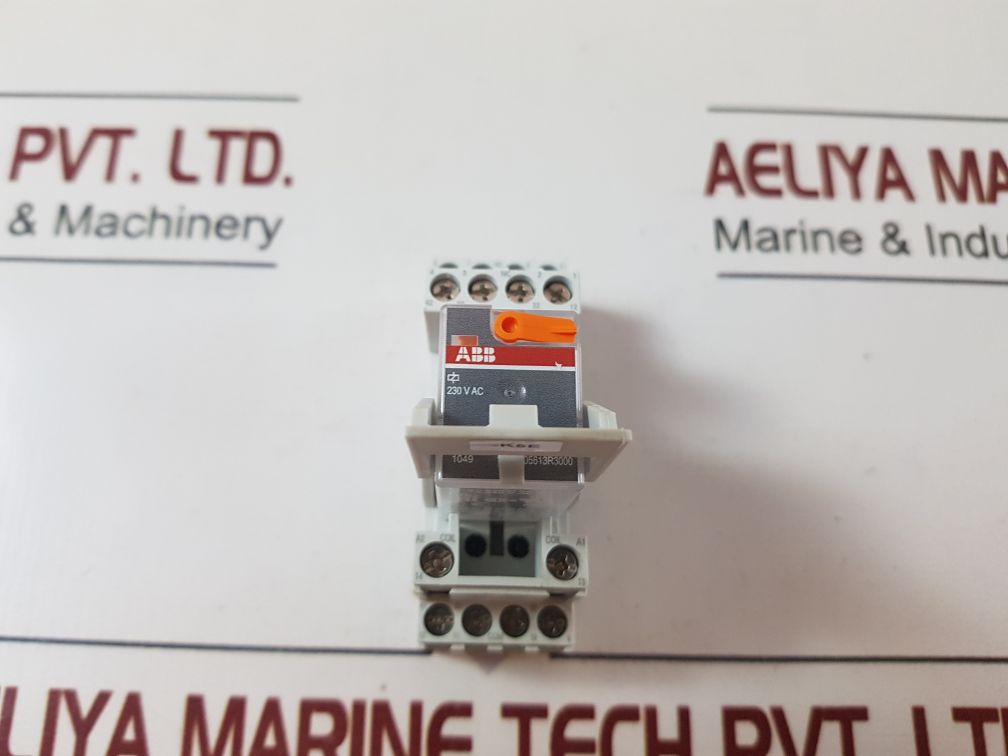 Abb Cr-m4Ss Relay With Socket
