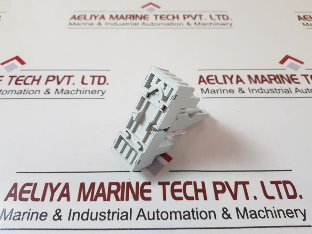 Abb Cr-m4Ss Relay With Socket