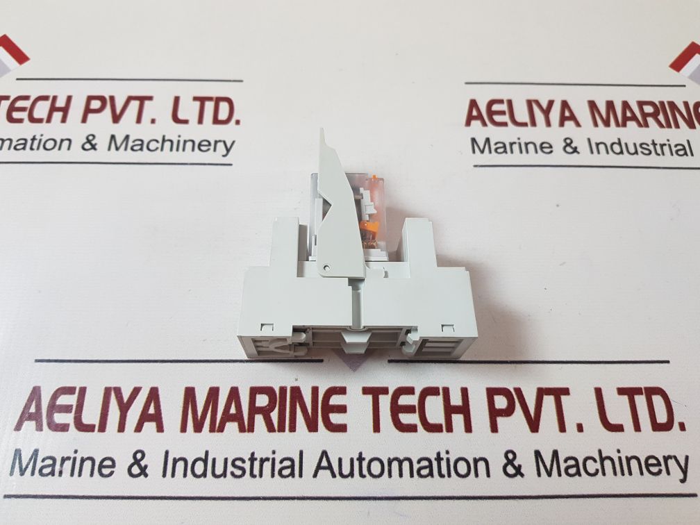 Abb Cr-m4Ss Relay With Socket