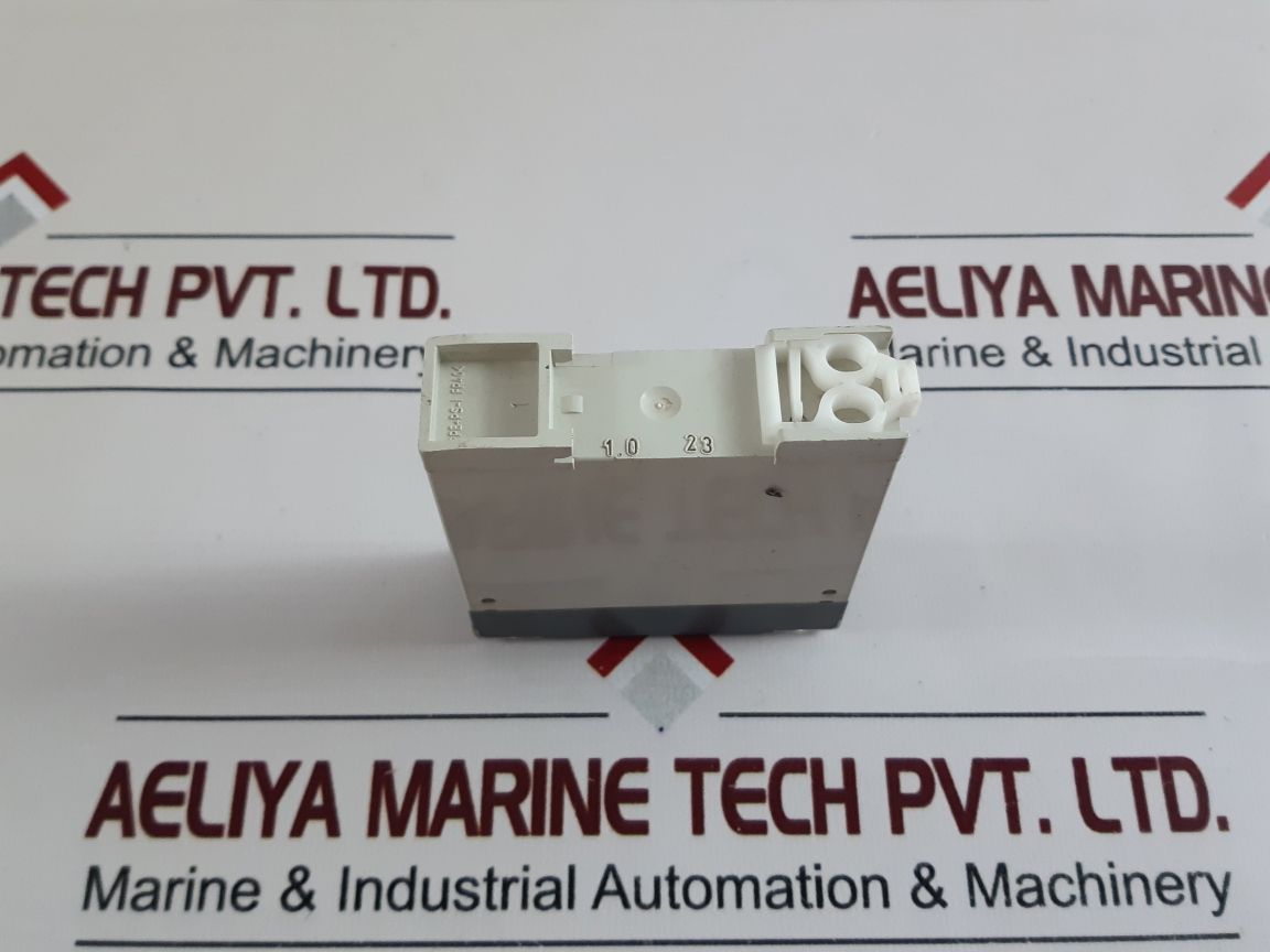 Abb Ct-ake Time Relay 1Svr550519R1000