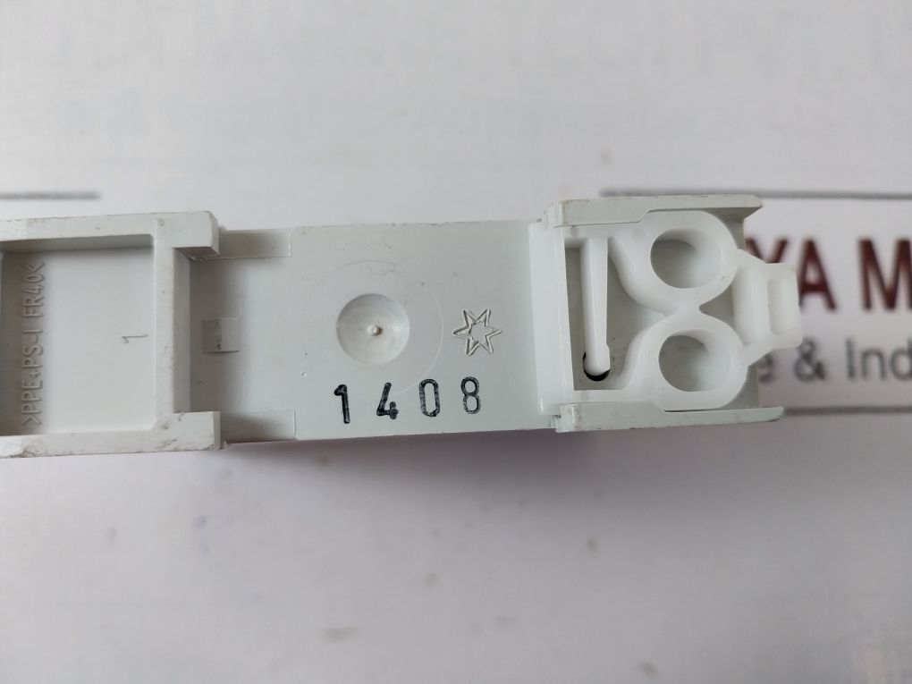 Abb Ct-mfe Multifunction Time Relay 1Svr550029R8100