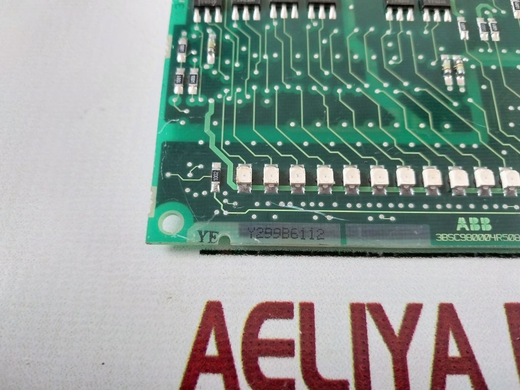Abb Do814-1 Output Module Card 3Bse008595R1 Pr: B